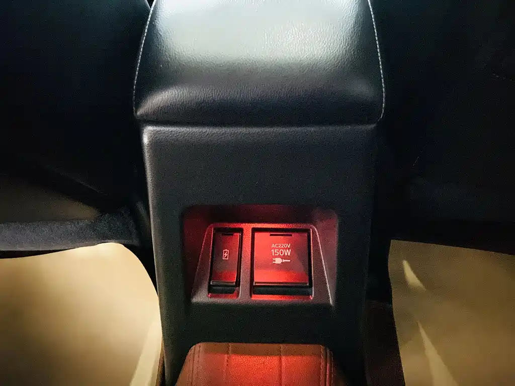 Mitsubishi Pajero Sport 2020 — фото 13