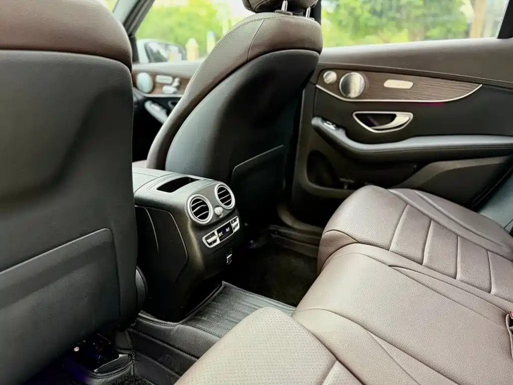 Mercedes-Benz GLC 2020 — фото 15