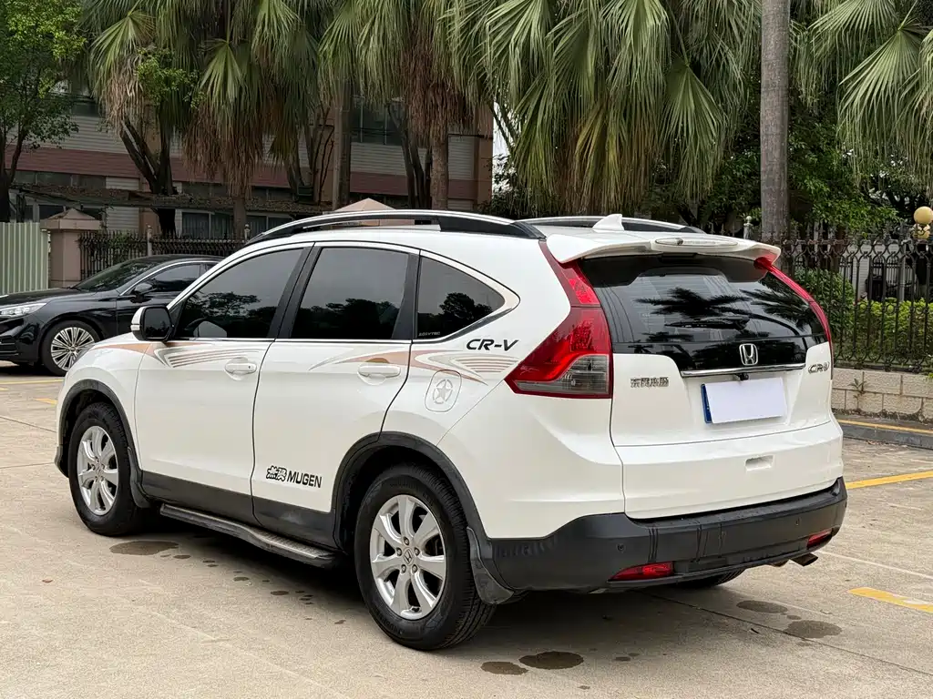 Honda CR-V 2015 — фото 9