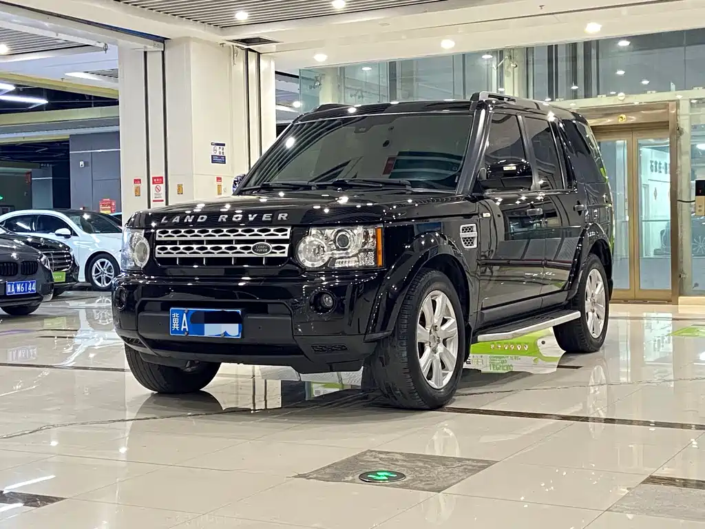 Land Rover Discovery 2013 — фото 1