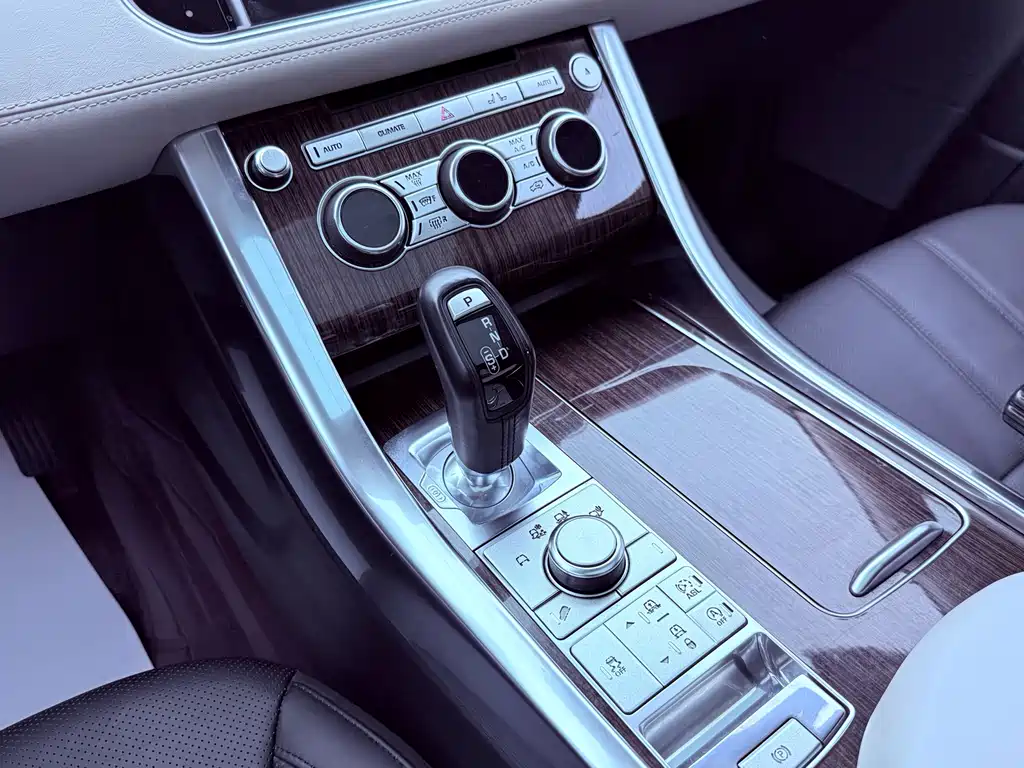 Land Rover Sport 2014 — фото 13
