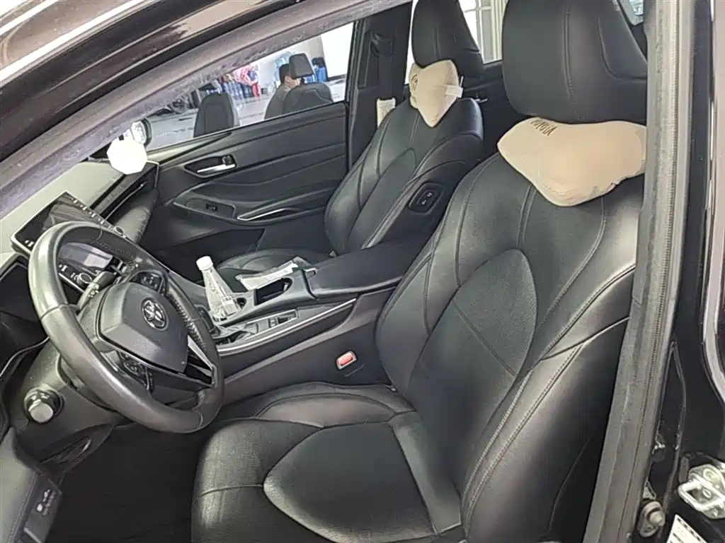 Toyota Avalon 2021 — фото 15
