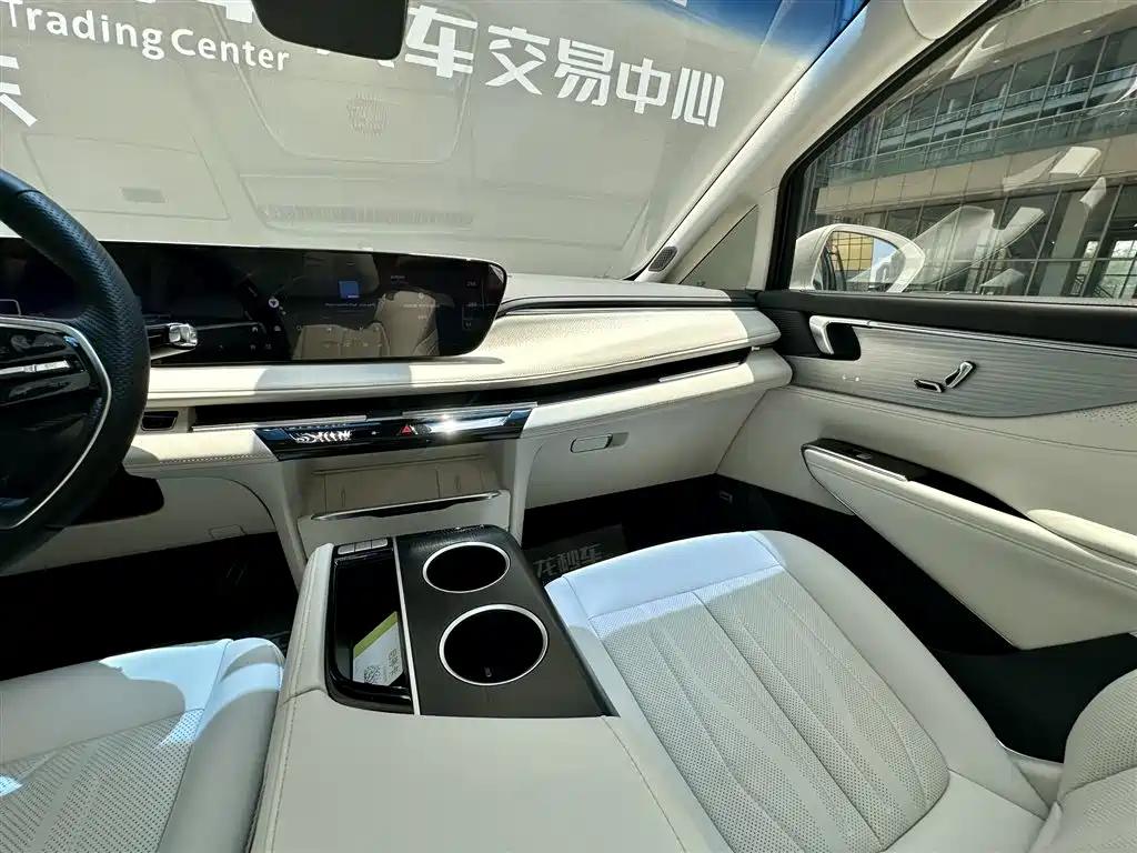 Buick GL8 Hybrid 2025 — фото 23