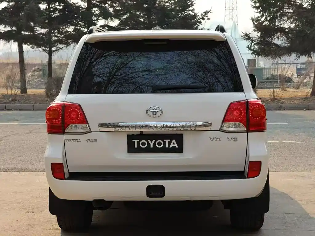 Toyota Land Cruiser 2014 — фото 8