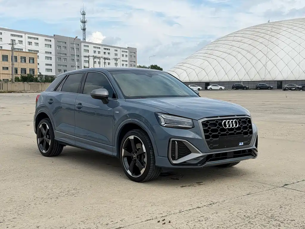 Audi Q2L 2022