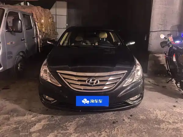 Hyundai Sonata 2013