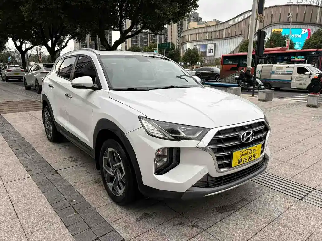 Hyundai Tucson 2019 — фото 3