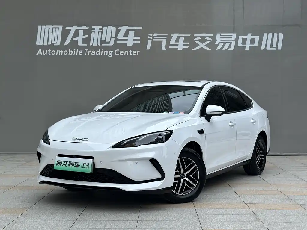BYD Seal 05 DM-i 2025 — фото 14