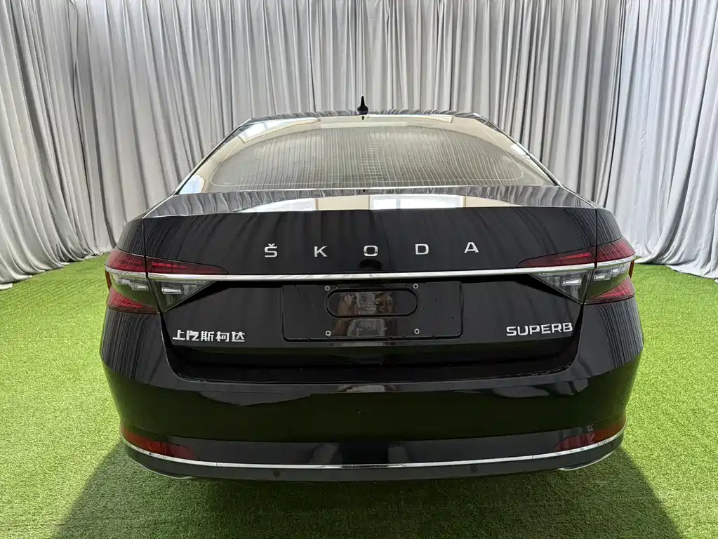 Skoda Superb 2023