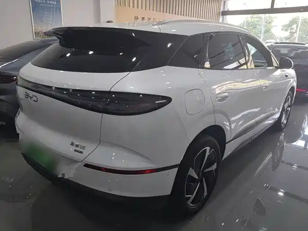 BYD Sealion 06 2025