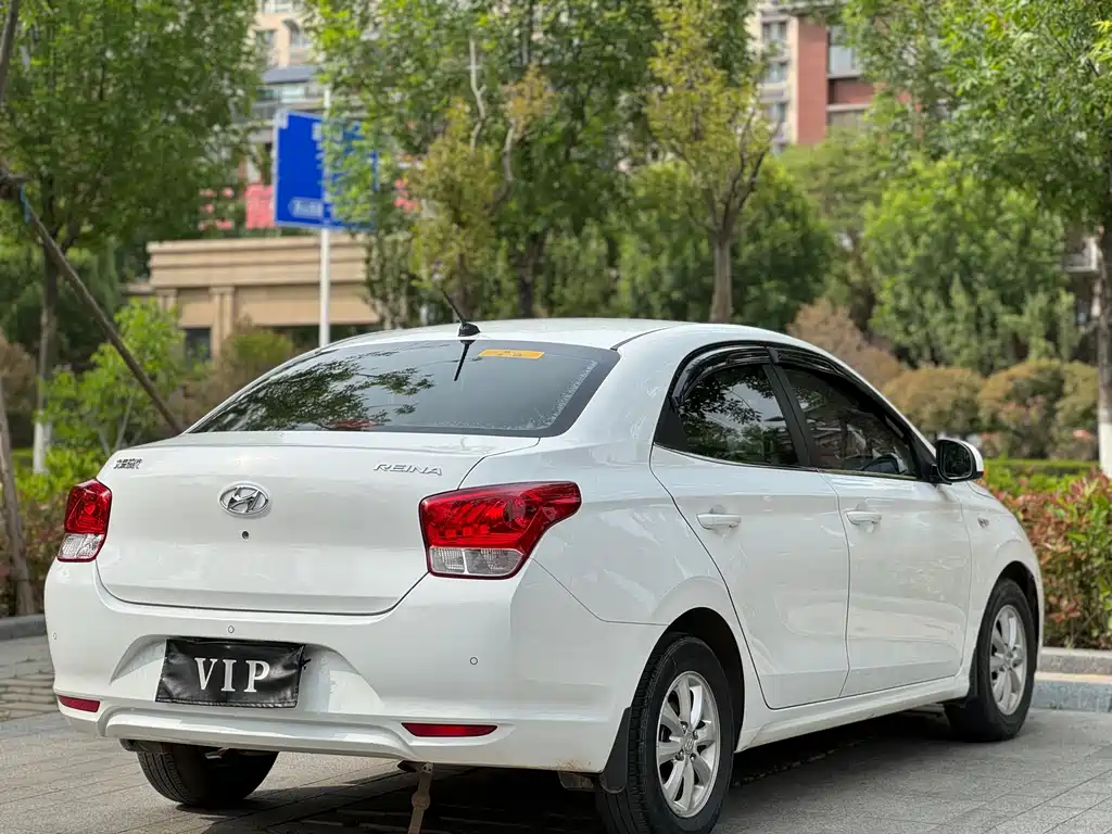 Hyundai Verna 2019 — фото 10