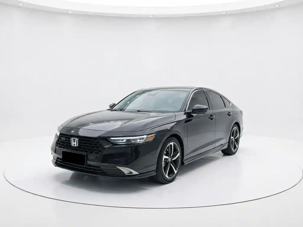Honda Accord 2023 — фото 1
