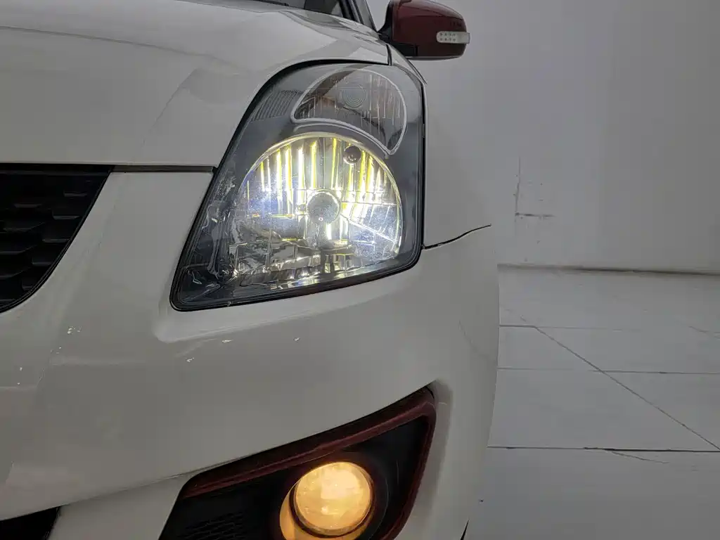 Suzuki Swift 2018 — фото 7