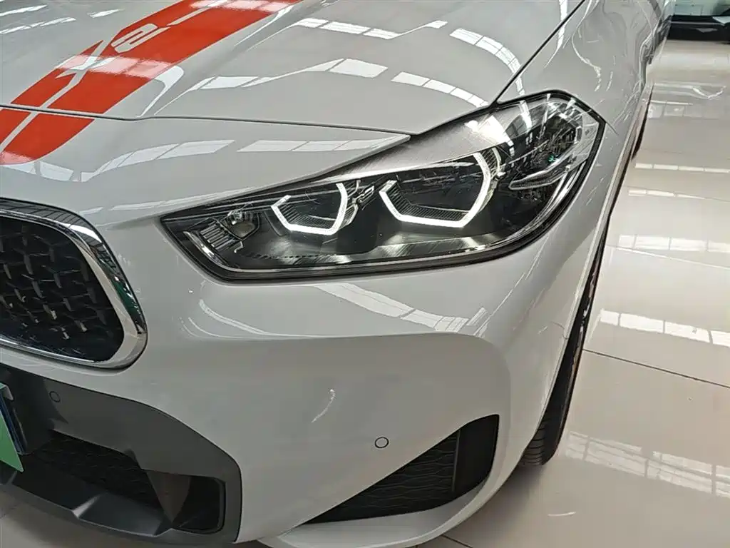 BMW X2 2022 — фото 17