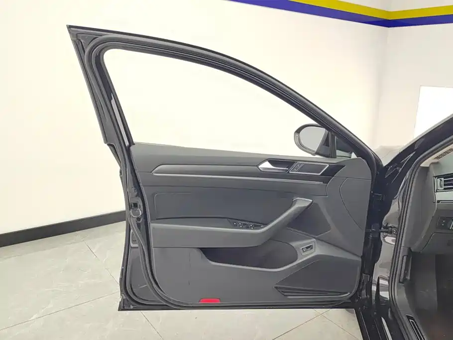 Volkswagen Magotan 2021