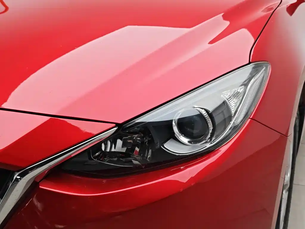 Mazda 3 Axela 2016