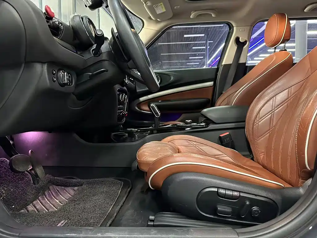 MINI Clubman 2020 — фото 15