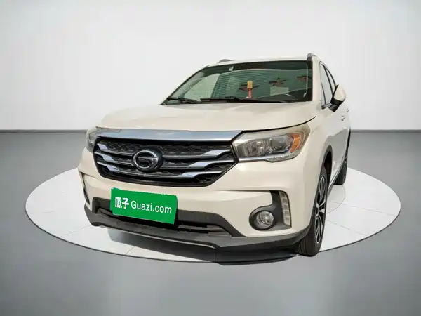 GAC Trumpchi GS4 2015