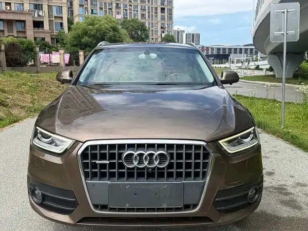 Audi Q3 2015