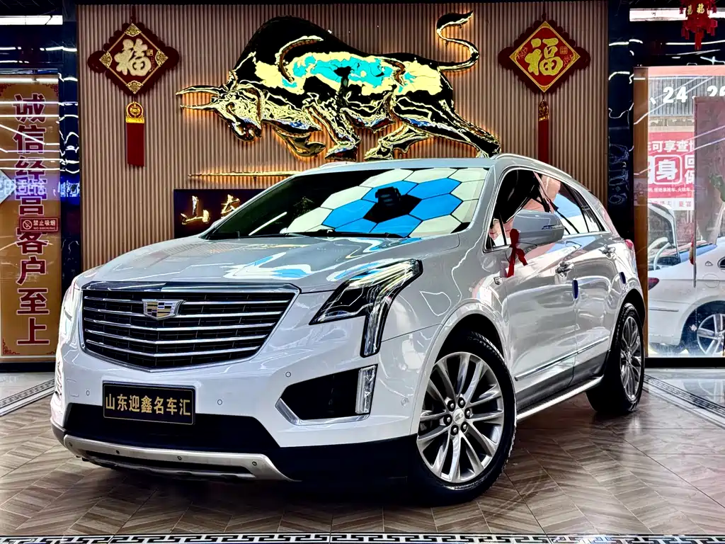 Cadillac XT5 2016 — фото 1