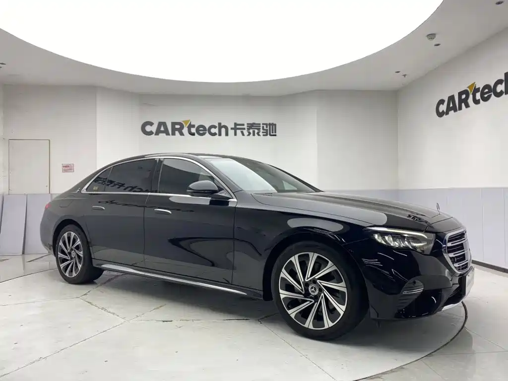 Mercedes-Benz E-Class 2024