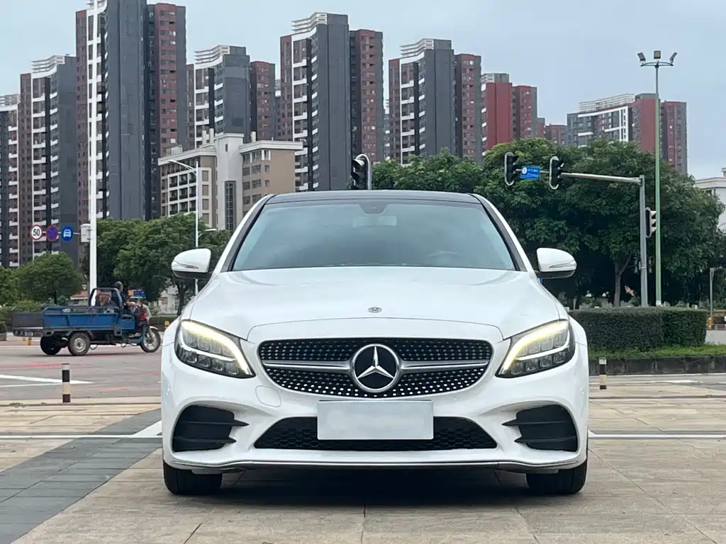 Mercedes-Benz C-Class 2020 — фото 2