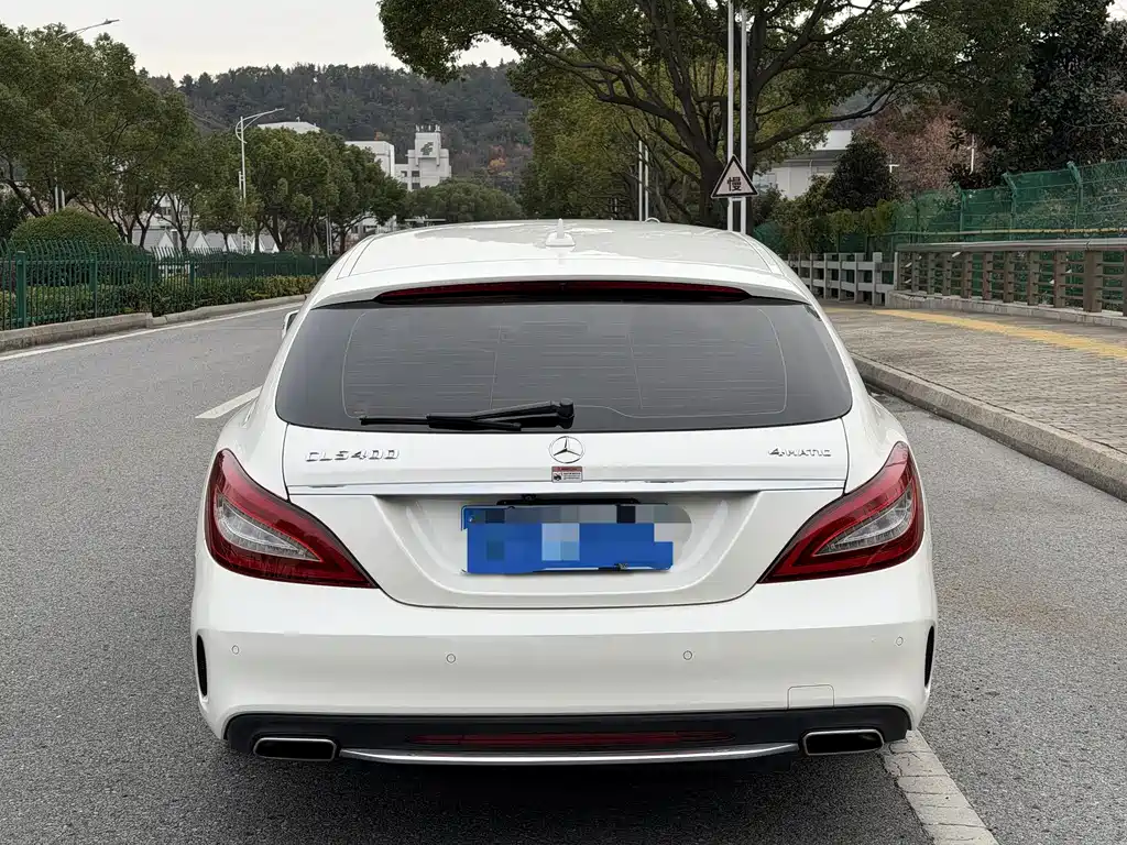 Mercedes-Benz CLS 2016 — фото 8