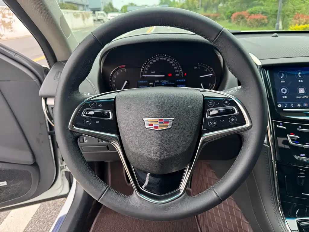 Cadillac ATS-L 2018 — фото 11
