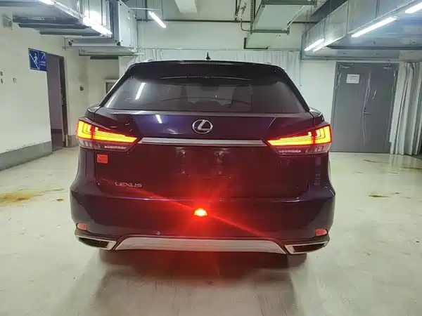 Lexus RX 2021
