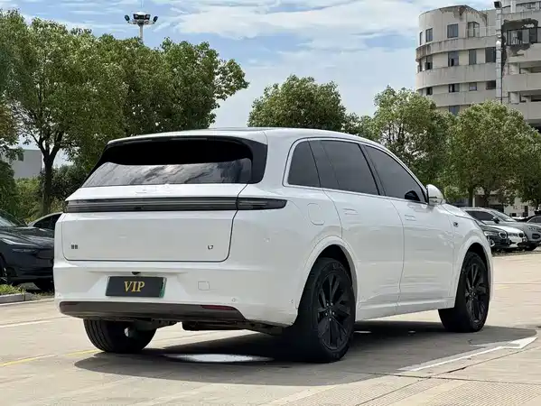 Li Auto L7 2023