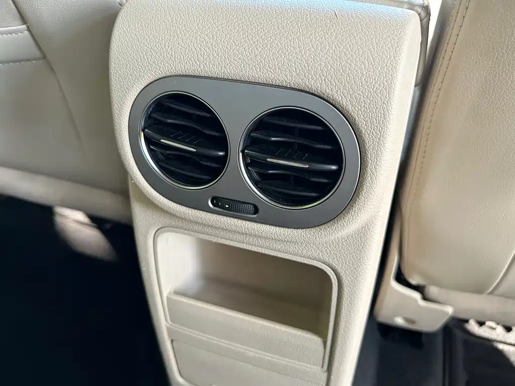 Volkswagen Tiguan 2015 — фото 15