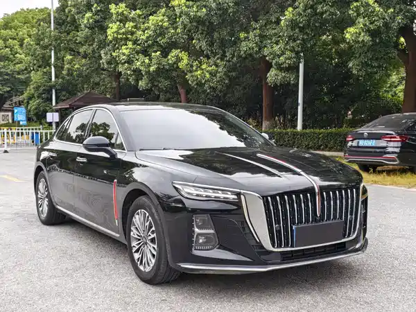 Hongqi H5 2022