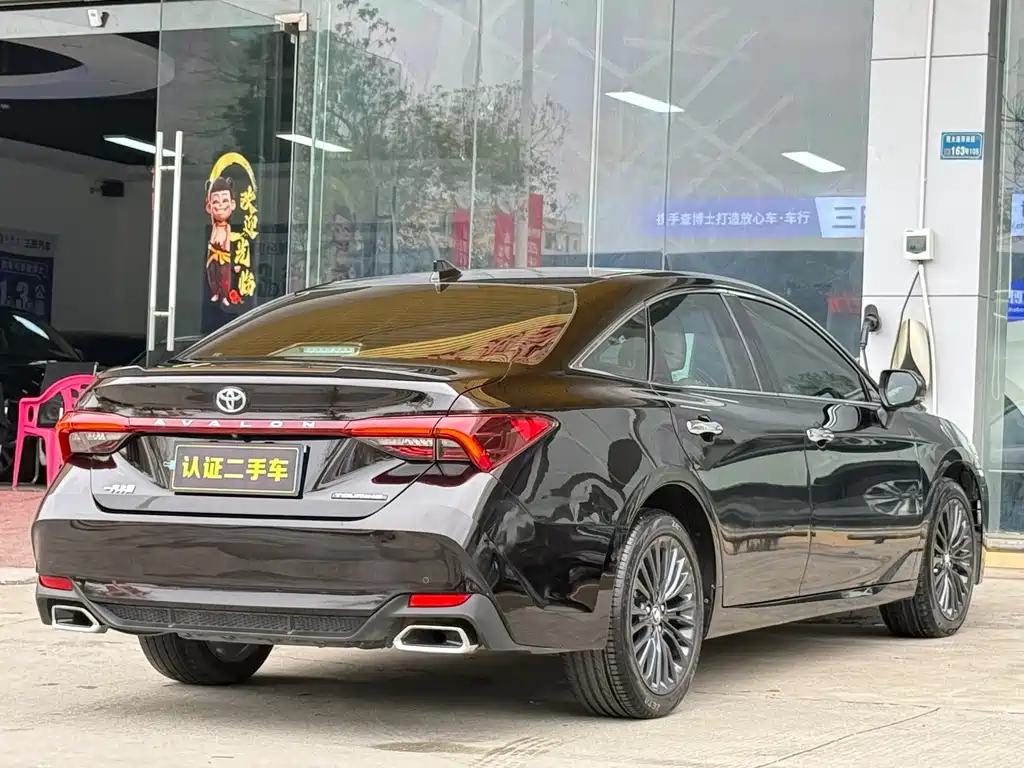 Toyota Avalon 2019 — фото 14