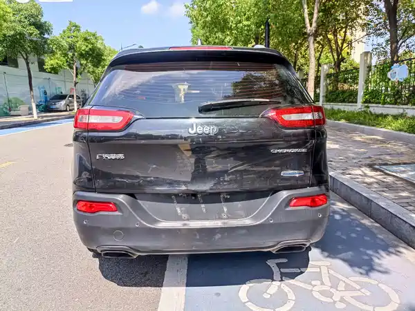 Jeep Cherokee 2017