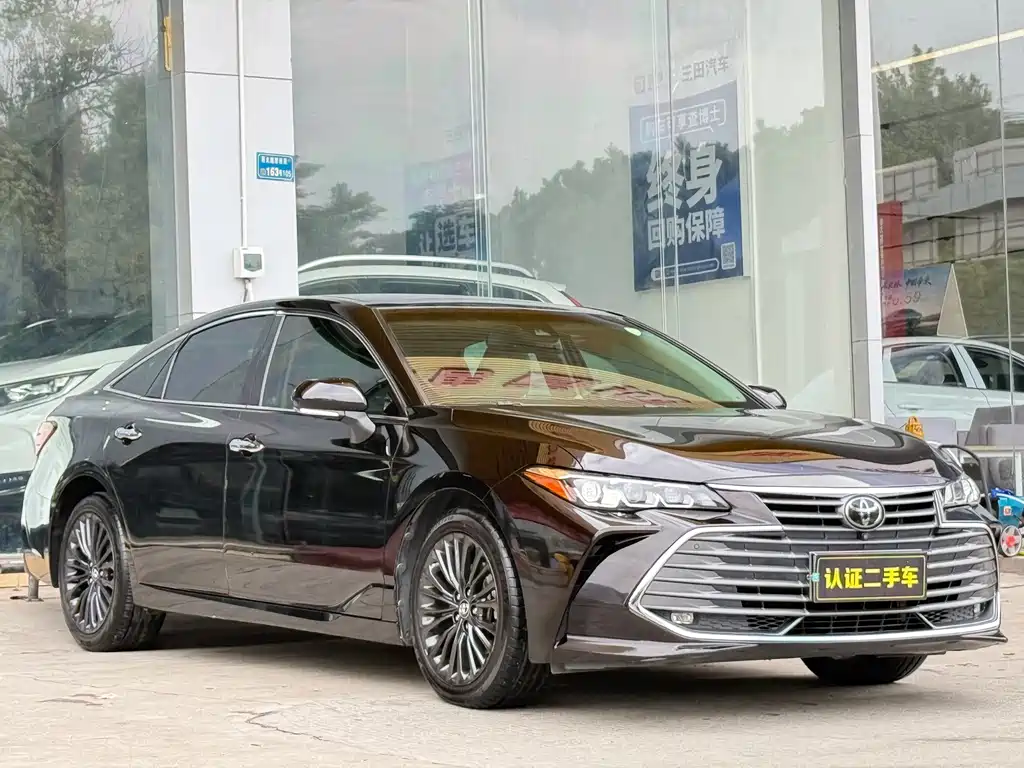 Toyota Avalon 2019 — фото 3