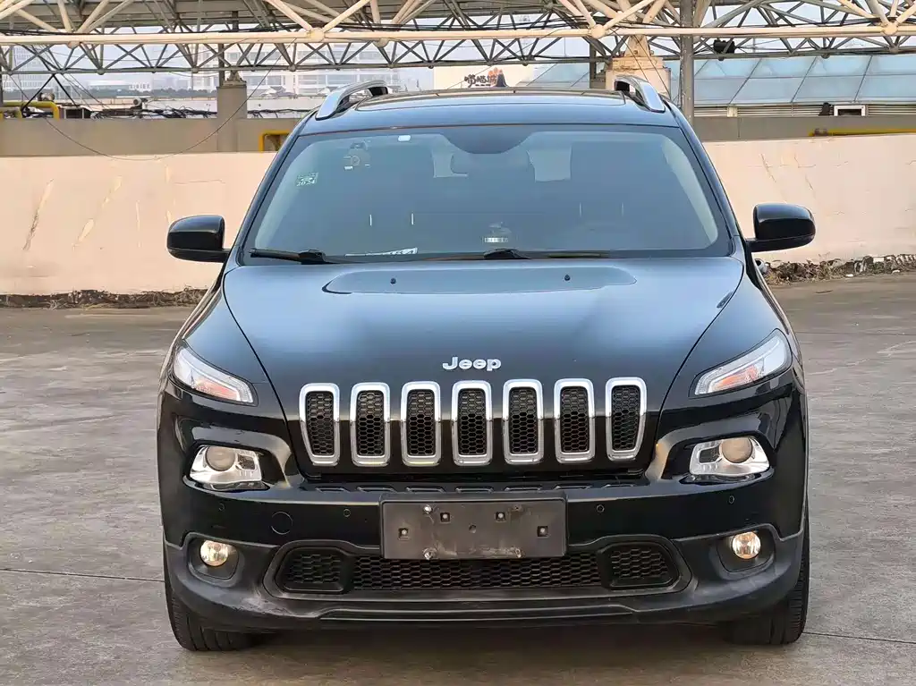 Jeep Cherokee 2017 — фото 2