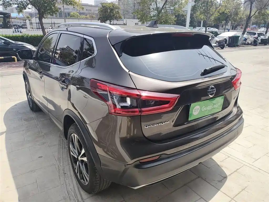 Nissan Qashqai 2022 — фото 11