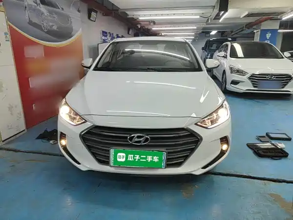 Hyundai Celesta 2016