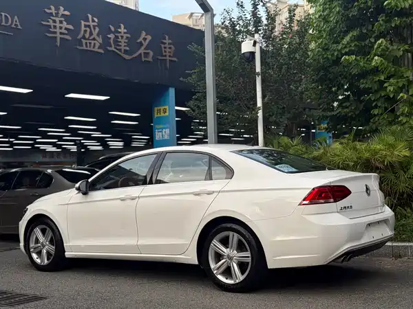Volkswagen Lamando 2017