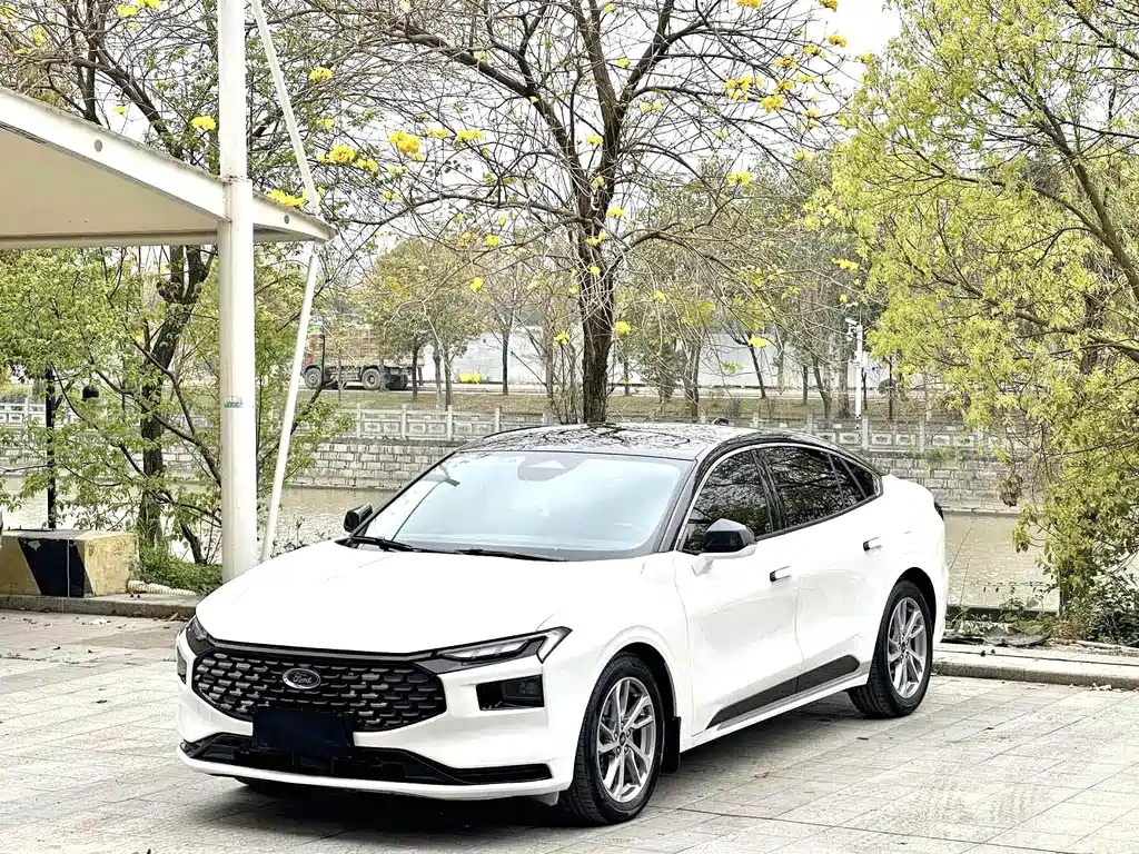 Ford Mondeo 2023