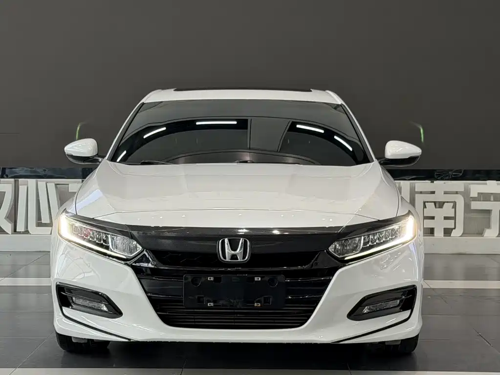 Honda Accord 2020 — фото 4