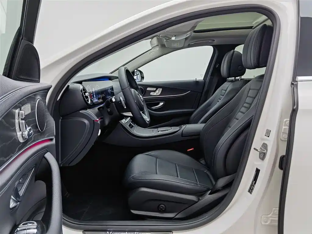 Mercedes-Benz E-Class 2019 — фото 10