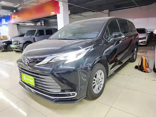 Toyota Sienna 2021
