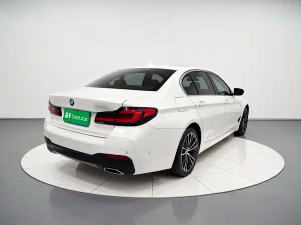 BMW 5 Series 2022