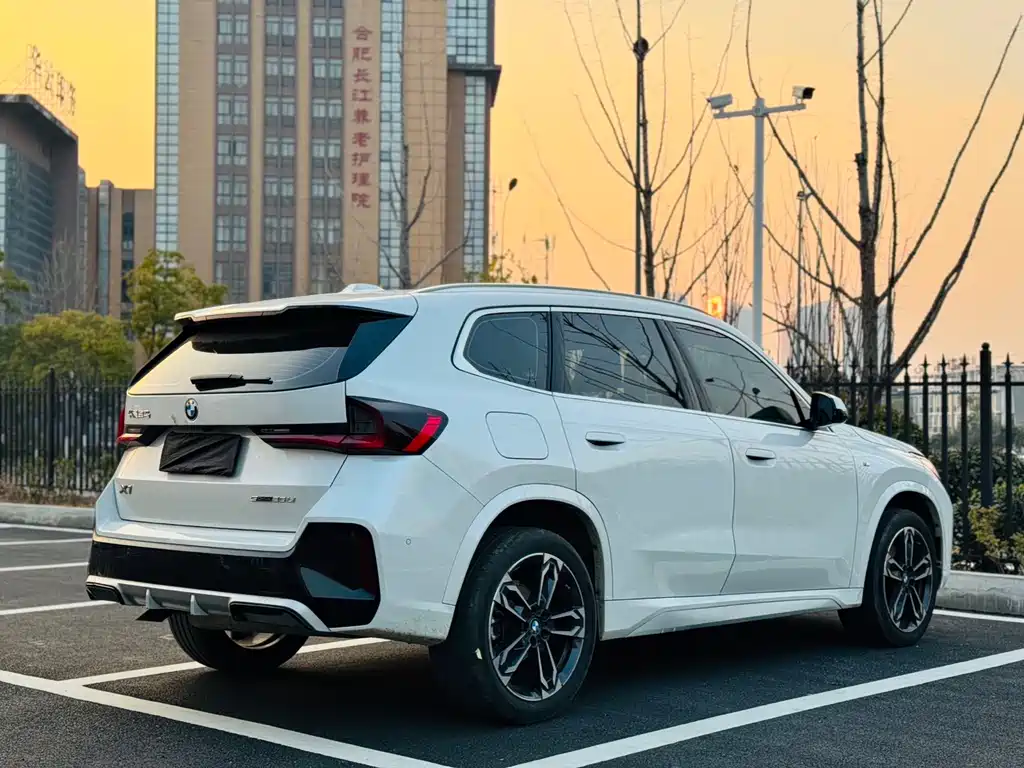 BMW X1 2023 — фото 7