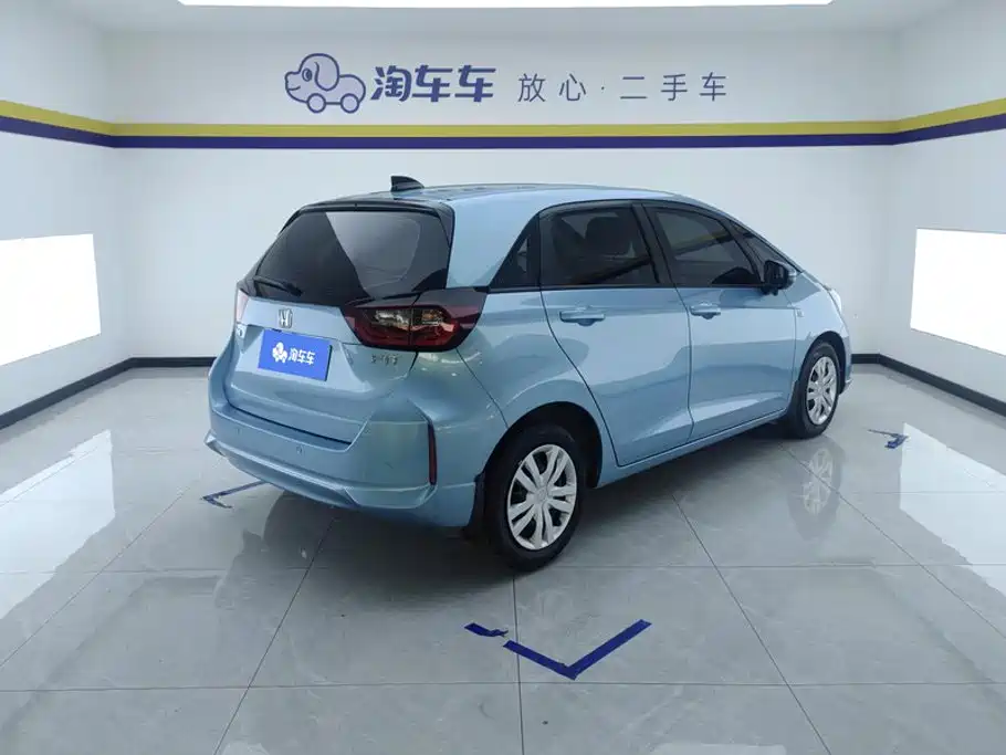 Honda Fit 2022 — фото 3