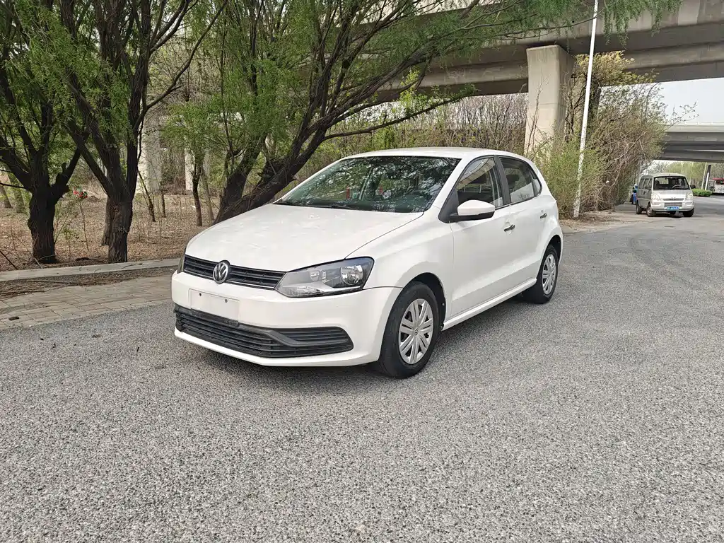 Volkswagen Polo 2018 — фото 1
