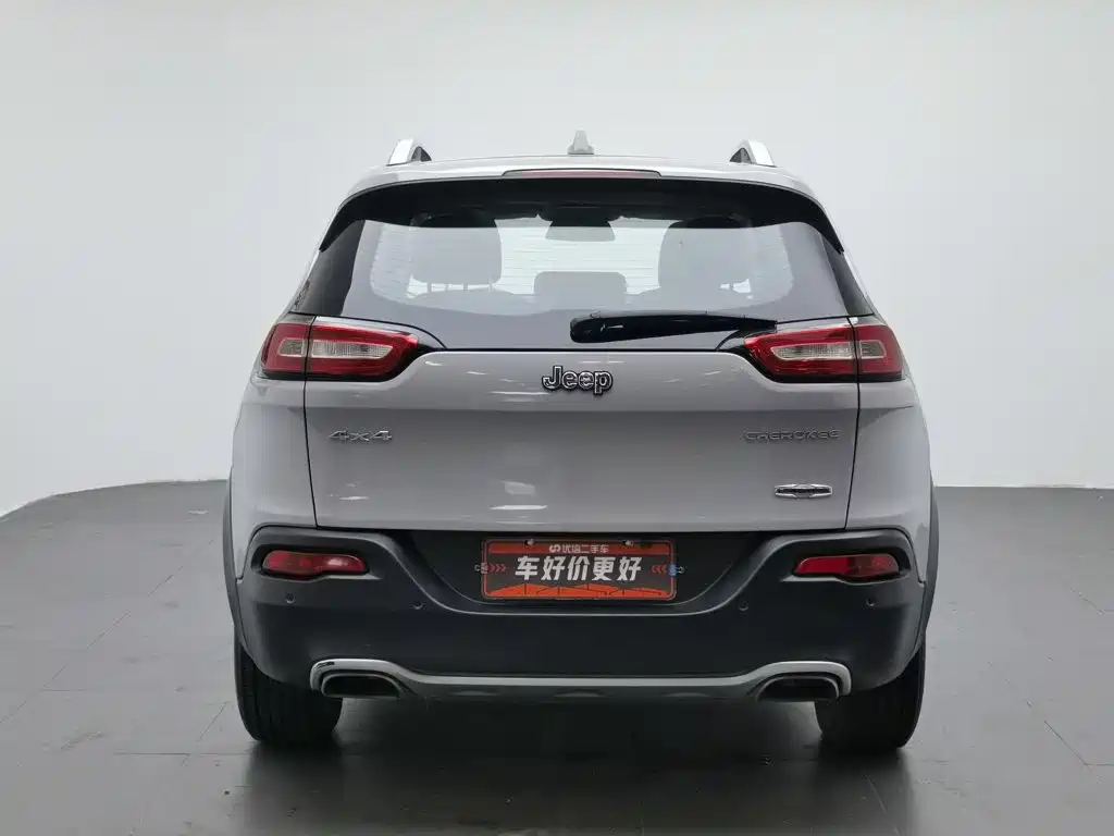 Jeep Cherokee 2016