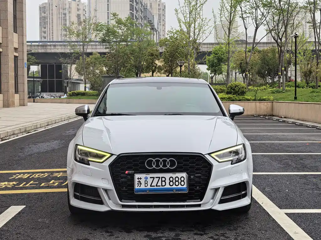 Audi A3 2020 — фото 2