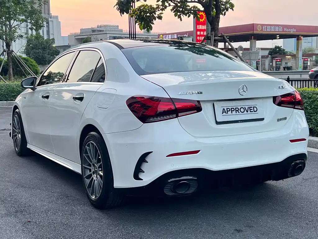 Mercedes-Benz A-Class 2020 — фото 6